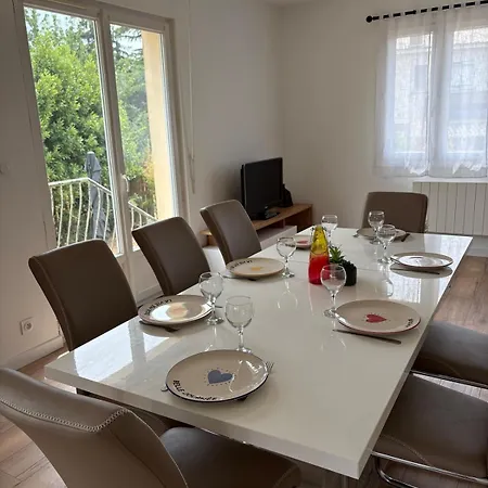 Apartmán L'opus Renove Avec Terrasse En Centre Proche Du Puy Dufou *