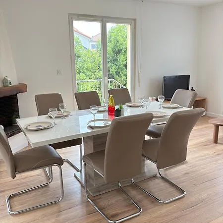 Apartmán L'opus Renove Avec Terrasse En Centre Proche Du Puy Dufou Les Herbiers