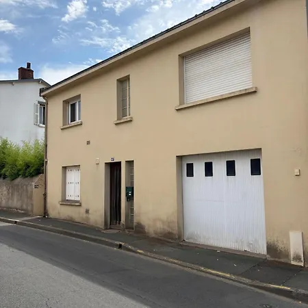 Apartmán L'opus Renove Avec Terrasse En Centre Proche Du Puy Dufou Les Herbiers
